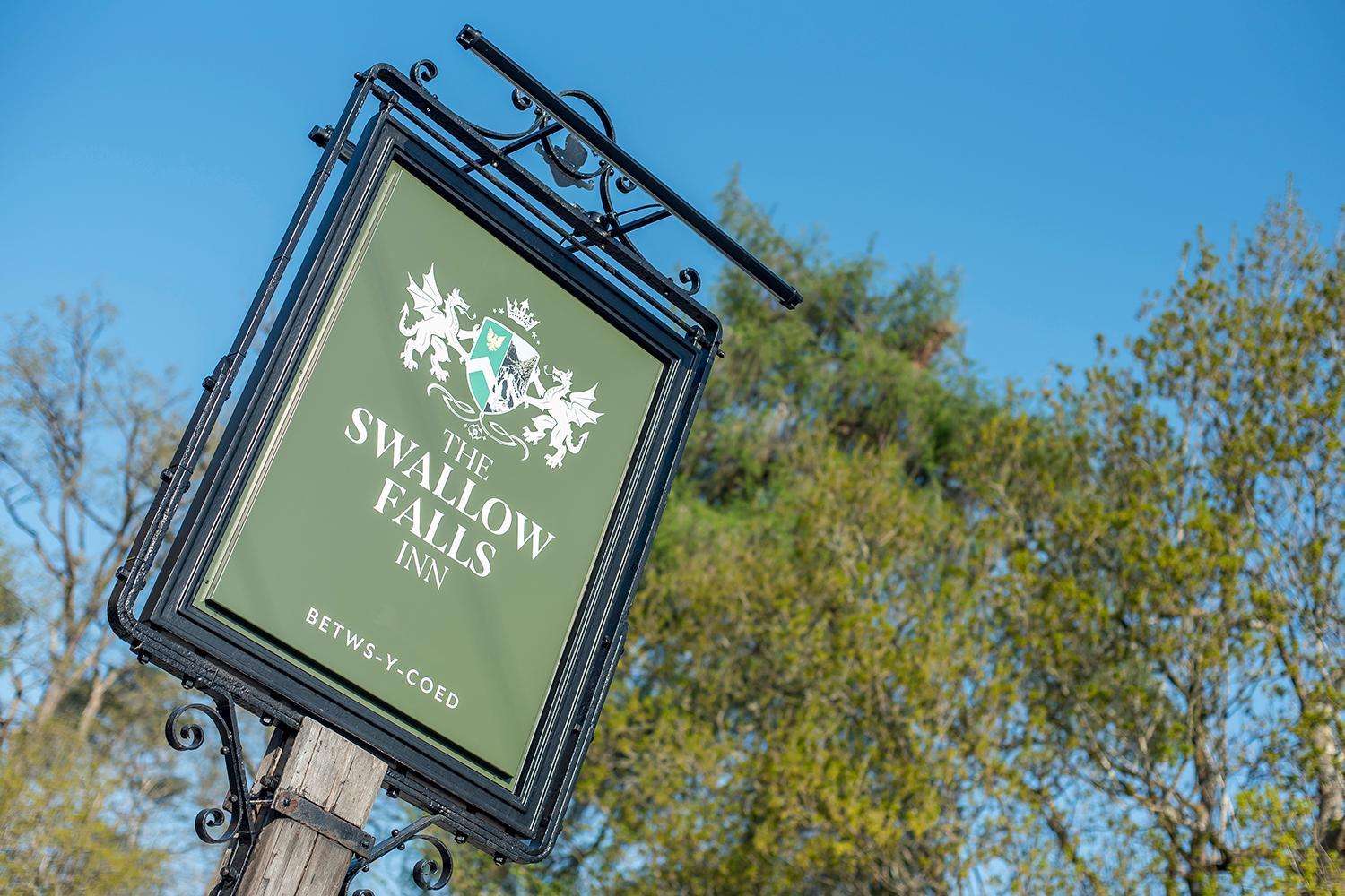 The Swallow Falls Inn - The Inn Collection Group Бетс-и-код Екстериор снимка