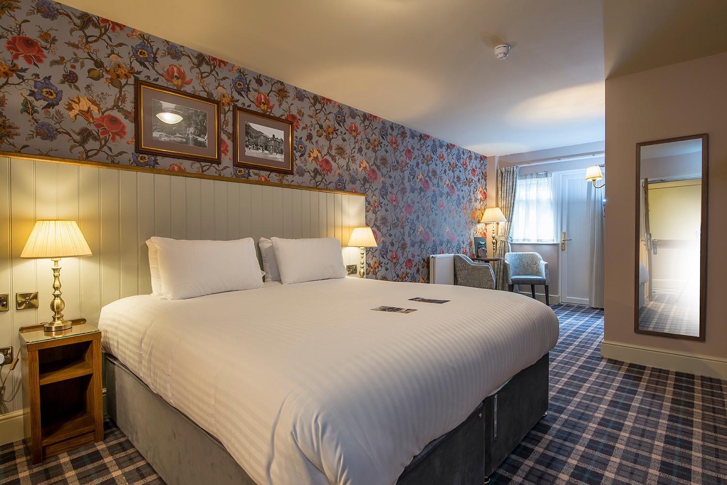 The Swallow Falls Inn - The Inn Collection Group Бетс-и-код Екстериор снимка